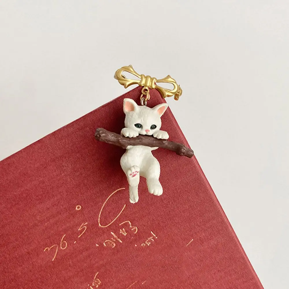 יומי מחזיק ענף החתול המצויר עיצוב בנים בנות 3D חתול הסיכה נשים הסיכה בגדים ואביזרים בסגנון קוריאני התג התמונה 2